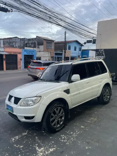 Mitsubishi Pajero TR4 2.0 Flex 16V 4X2 Mec. 2015