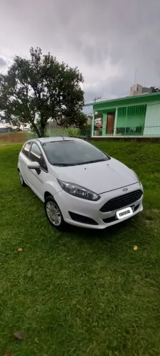 Ford Fiesta 1.5 16V Flex Mec. 5P 2014