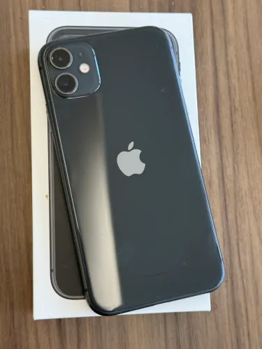 iPhone 11 128GB Preto