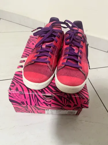 Tênis Adidas Edição Limitada Disney