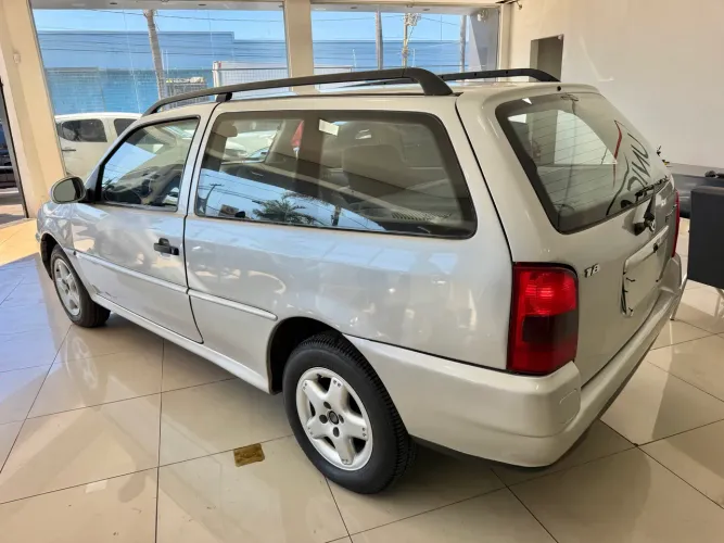 Volkswagen Parati Glsi 2.0 / GLS/ Surf 1.8 (álcool) 1996