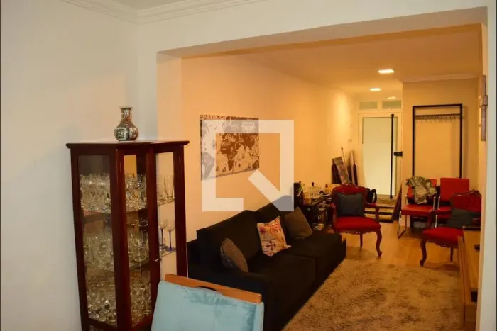 Casa à Venda - Paraíso, 2 Quartos, 140 m2