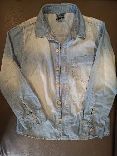 Camisa infantil Jeans - manga longa tamanho 6 a 8 anos
