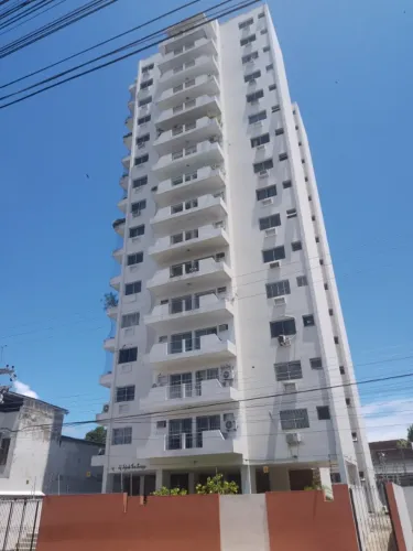 Centro-Edifício Henrique Dom Infante* Vendo no 15ºandar c/277m² Aptº c/04 Garagem**