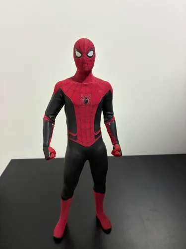 Hot toys Spider-Man Far From Home action figure escala 1/6 MMS542 original