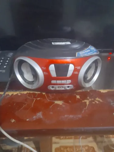 Radio Mondial 6w Rms Bluetooth Fm Usb Mp3 - 5241-01 Preto vermelho