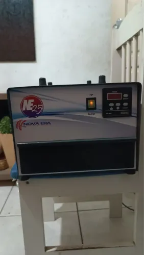 Máquina de Carimbos NE25 - Nova Era (Excelente Estado)