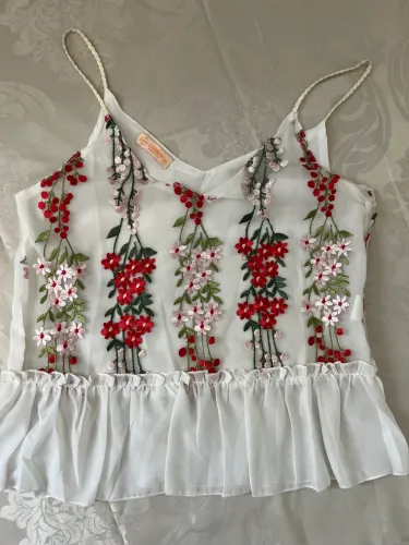 Blusa florida - NOVA - tamanho P