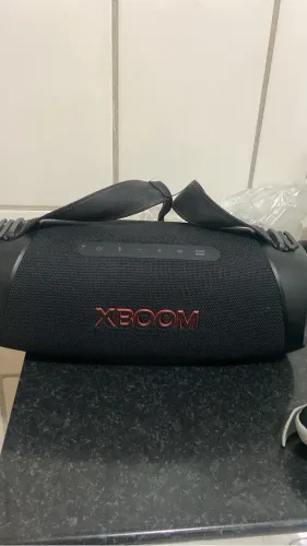 Caixa de Som LG XBOOM Go XG5 - 40W | IPX7 | Sound Boost |