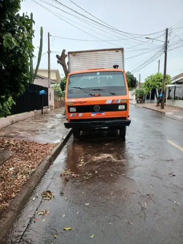 Caminhão furgão VW/7.90 S