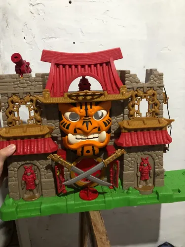 Castelo Samurai Imaginext Fisher-Price + Boneco Guerreiro Samurai