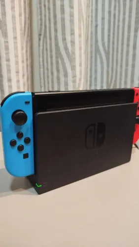 Nintendo Switch + 5 jogos originais