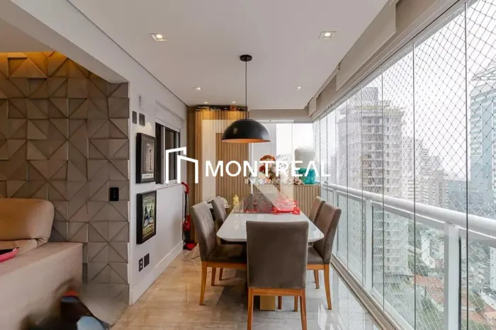 APARTAMENTO À VENDA NA ACLIMAÇÃO - 2 DORMITÓRIOS, 1 SUÍTE, 2 VAGAS DE GARAGEM.