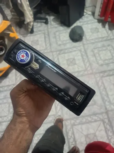 Rádio básico Pioneer