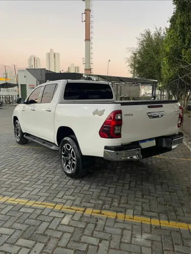 Toyota Hilux CD SRV 4X4 2.8 TDI Diesel Aut. 2025