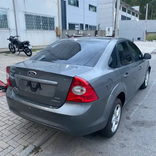 SUCATA Ford Focus Sedan GLX AT 2.0 16v Flex 148cv Duratec 2011