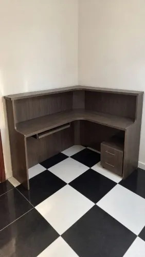 Mesa Gamer / Escritório em L com Gaveteira ? R$ 900,00