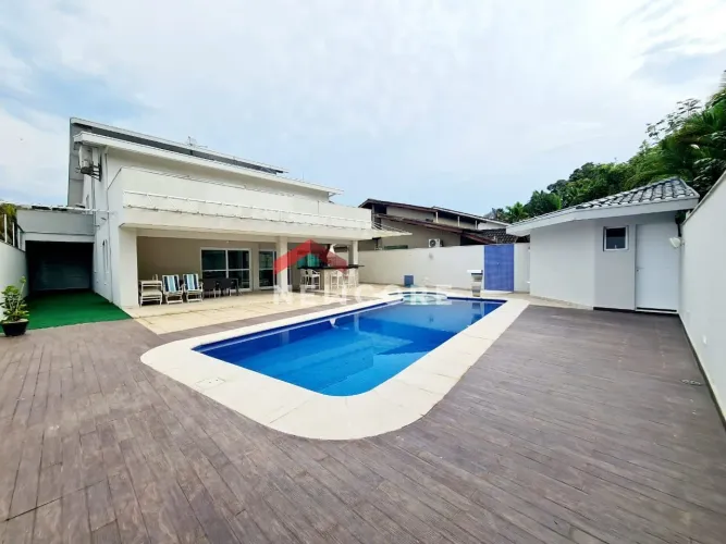 Casa em Passeio das Garaunas - Riviera de São Lourenço - Bertioga/SP