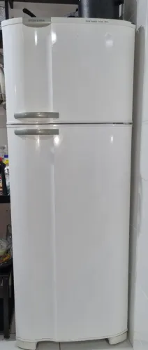 Geladeira Electrolux Super Freezer DC49A