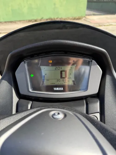 VENDO NMAX 2022
