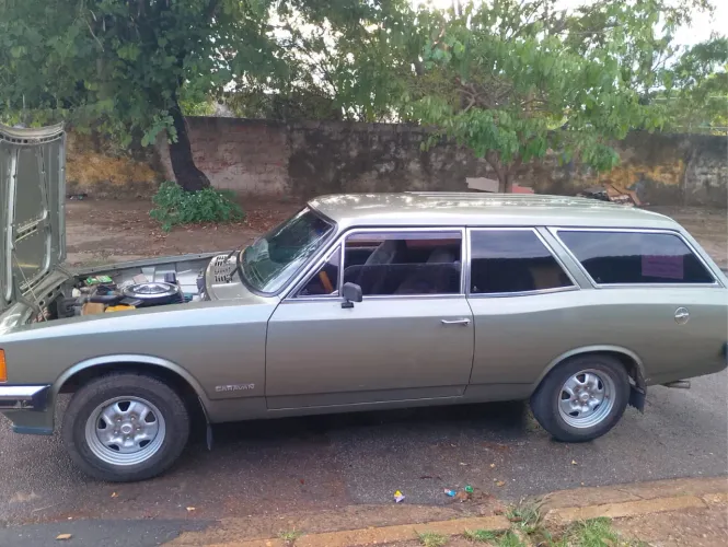 Chevrolet Caravan Comodoro 4.1/2.5 1985