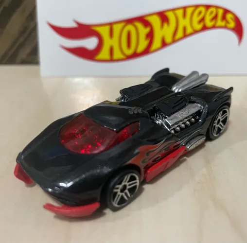 Miniatura Hot Wheels Maelstrom