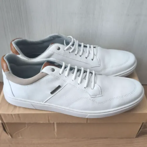Tênis Casual Masculino em Couro Branco Tam. 43