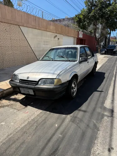 Chevrolet Monza GL 2.0 Efi/sl/l/650/club/barc.2e4p (álcool) 1992