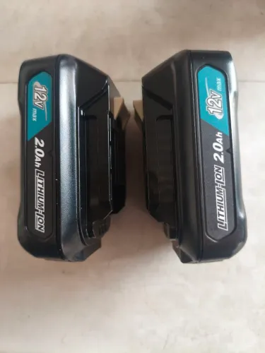 2 BATERIAS DE FURADEIRA E PARAFUSADEIRA MAKITA