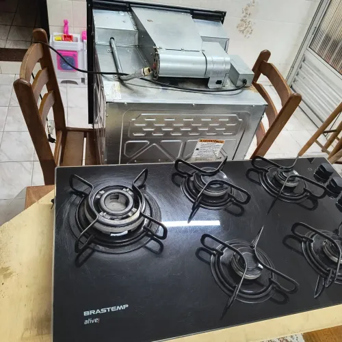 Cook top 5 bocas Brastemp Ative + forno a gás semi novo
