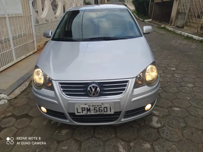Volkswagen Polo Sed.comfort. I Motion 1.6 T.flex 4P 2010
