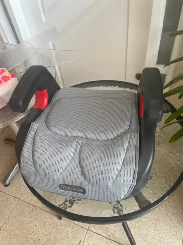 ASSENTO ELEVADO PARA CRIANÇAS