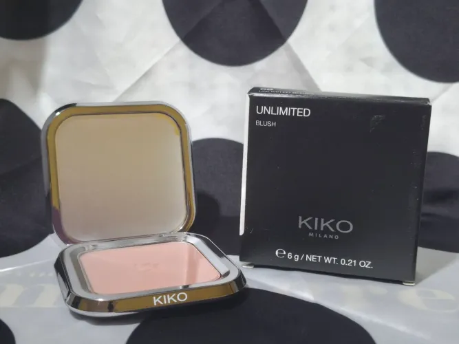 Pó compacto e blush Kiko