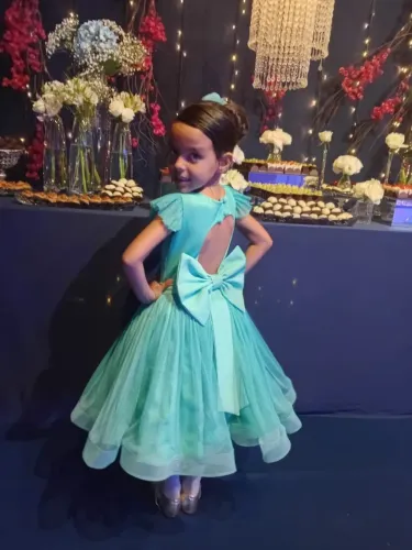 Vestido de festa veste 5 anos