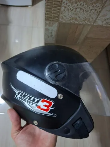 Capacete