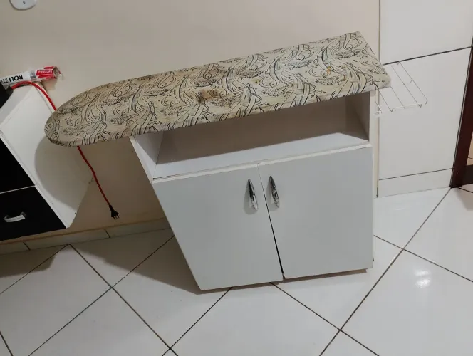 Mesa de passar roupa