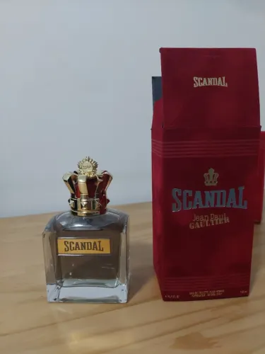 Perfume Scandal de Jean Paul Gautier