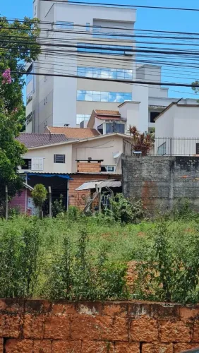 Amplo Apartamento Mobiliado no Centro de Concórdia - 4 Quartos e 1 Suíte