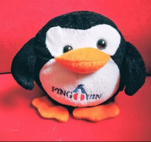 Pelúcia pinguim Paramount têxteis anos 90