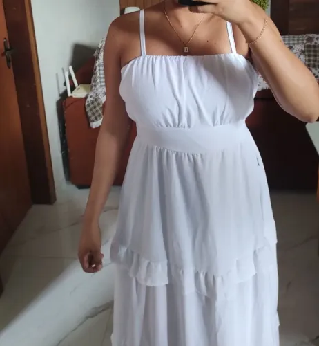 Vestido longo usado apenas para foto making off