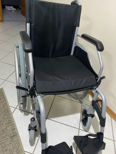 Equipamento médico e hospitalares