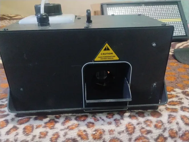 Máquina de fumaça Haze 1200W SHOW TECH
