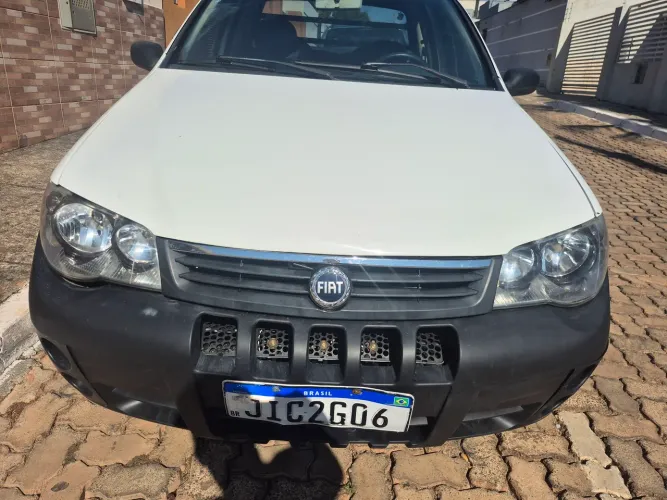 Fiat Strada 1.4 MPI Fire Flex 8V CE 2008