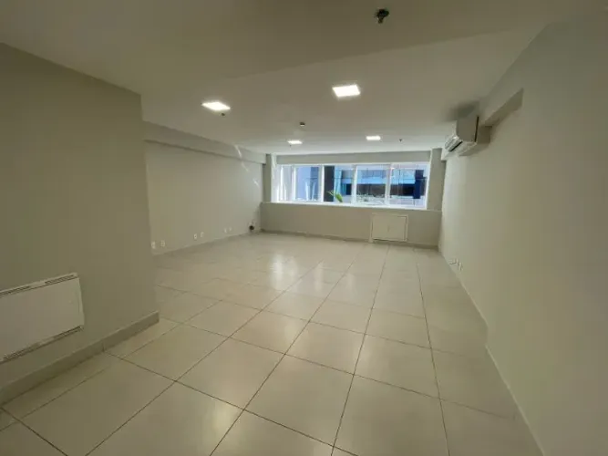 SALA COMERCIAL - CONNECT TOWERS 