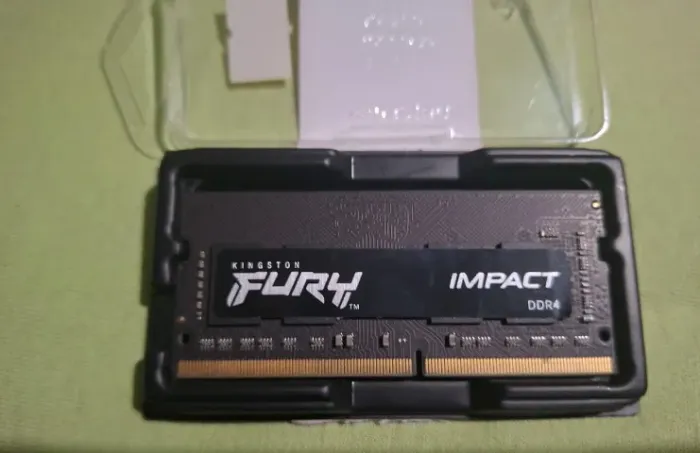 Memória Kingston FURY Impact DDR4 16GB para Notebook