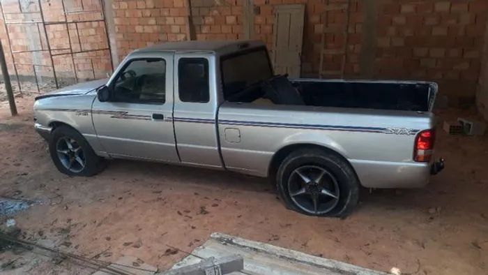 Sucata Ranger STX gasolina ano 96 para retirada de peças