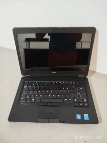Notebook Dell I5 vPro 4° Geração Placa de Video 2GB 6GB SSD 128GB Formatado