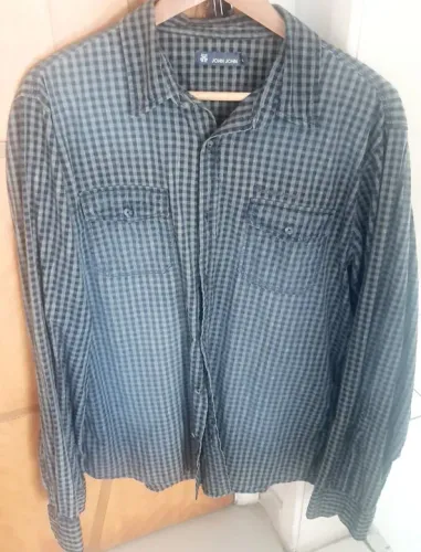 Camisa John John xadrez cinza e preta