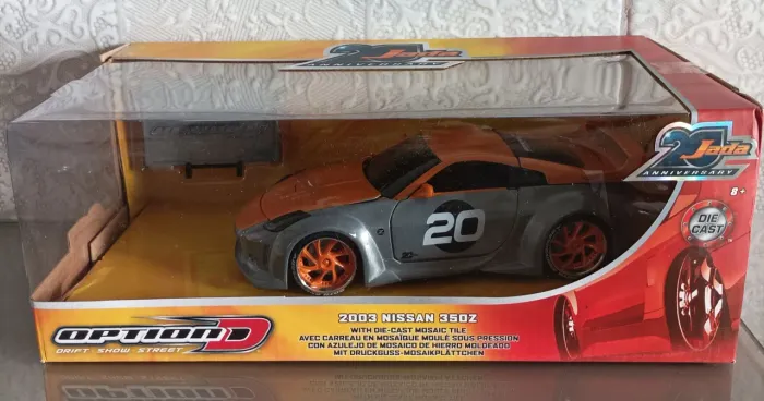 Miniatura Nissan 350Z 20 anos aniversário JADA