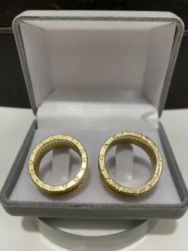 Par de alianças tipo anéis carreteis estilo bvulgari banhado a ouro 18k